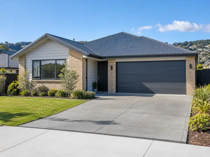 Brick and weatherboard home