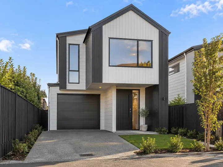 Modern townhouse